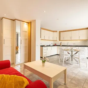 Penthouse Manureva By Pajarito Holidays Apartment